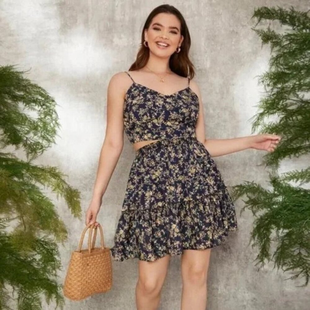Shein Plus Navy Floral Mini Skirt
